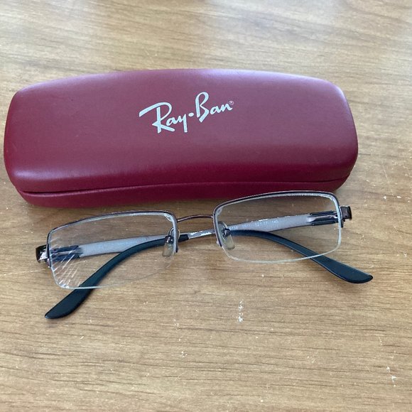 Vintage Ray -Ban Prescription Glasses and Case - Picture 1 of 3